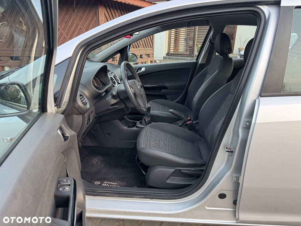 Opel Corsa - 16