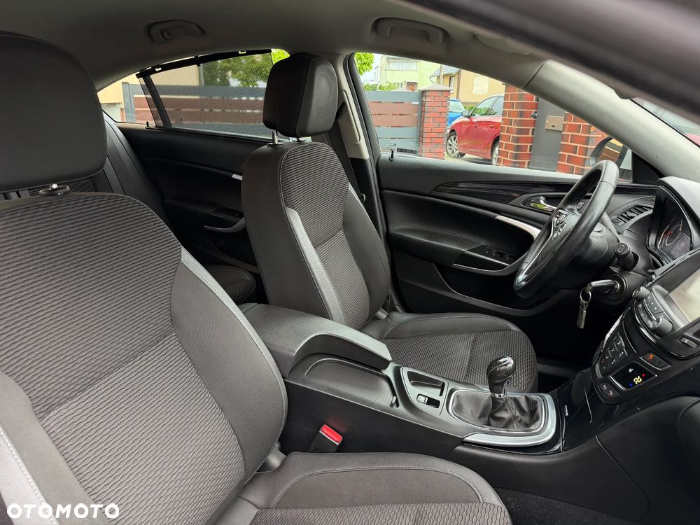 Opel Insignia 1.4 T Cosmo S&S - 29