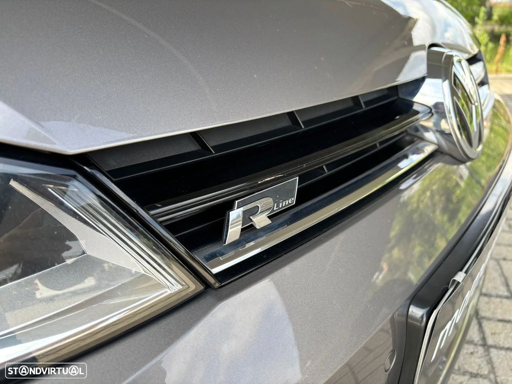 VW Golf 1.6 TDi R-Line - 23