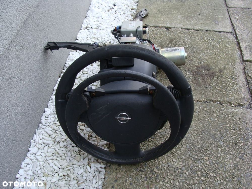 KOLUMNA KIEROWNICZA WSPOMAGANIE OPEL CORSA C - 1