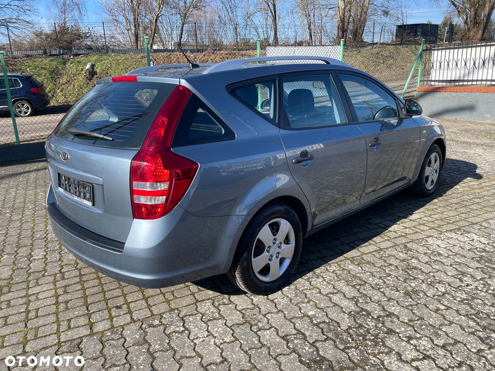 Kia Ceed 1.4 CVVT LX Basis - 3