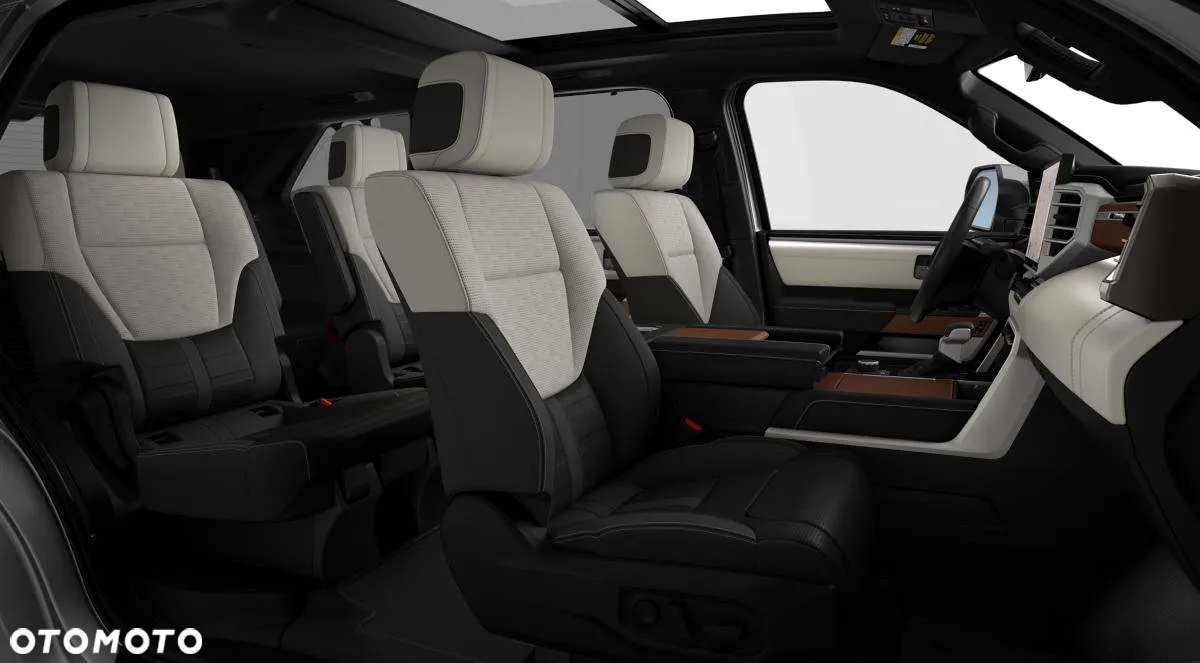 Toyota Sequoia - 36