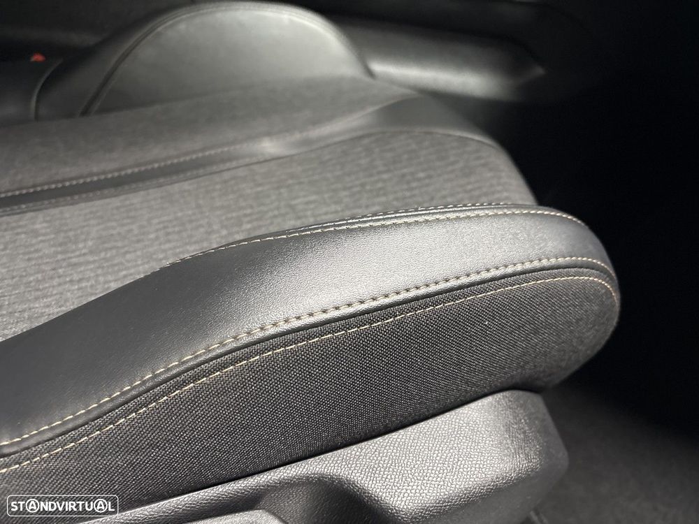 Peugeot 5008 1.5 BlueHDi GT Line - 29