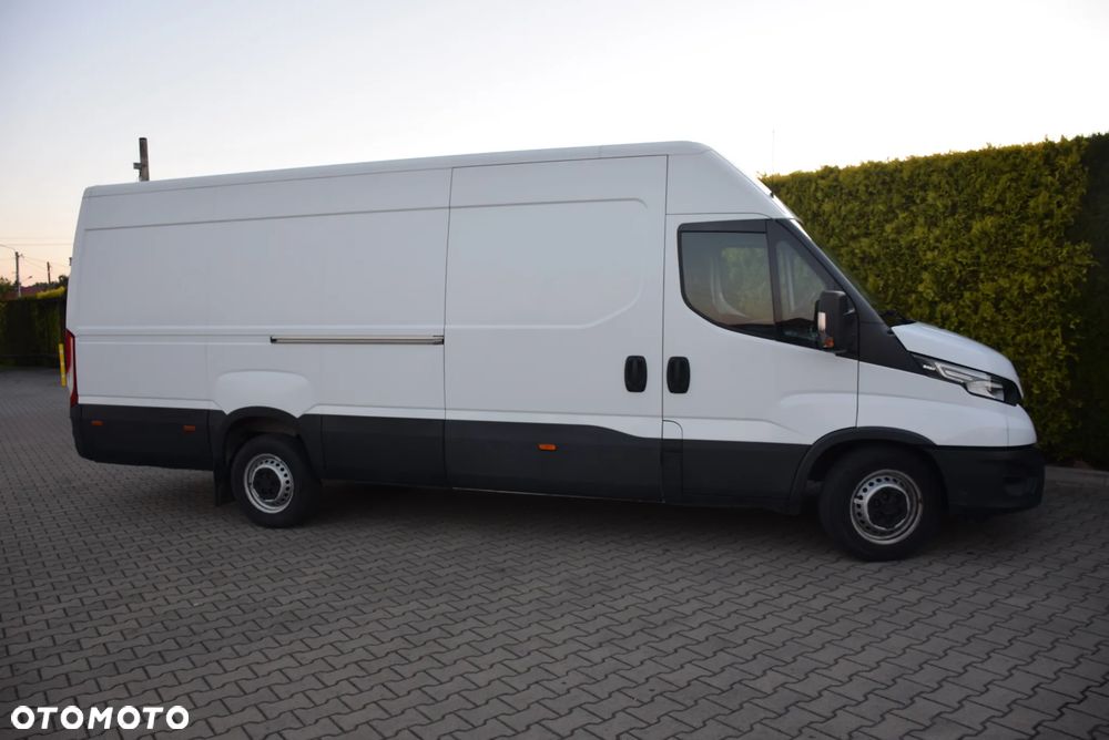 Iveco 35S18 - 10