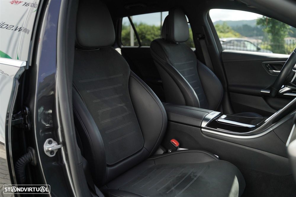 Mercedes-Benz C 300 d AMG Line - 37