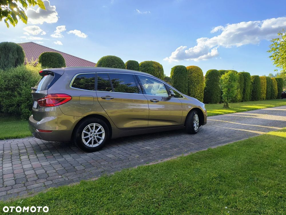 BMW Seria 2 216d GT - 26