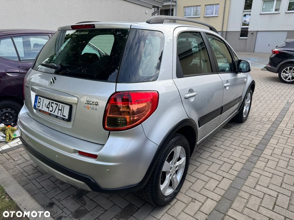 Suzuki SX4 - 5