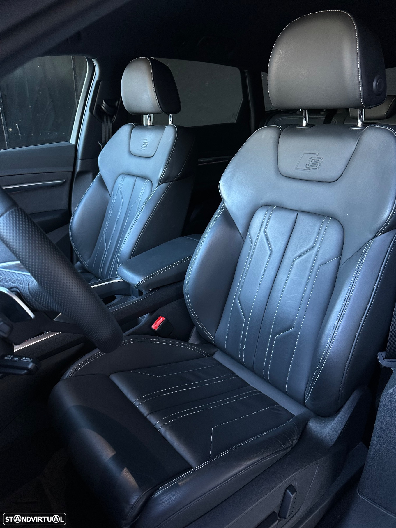 Audi Q8 e-Tron 50 quattro S line - 47