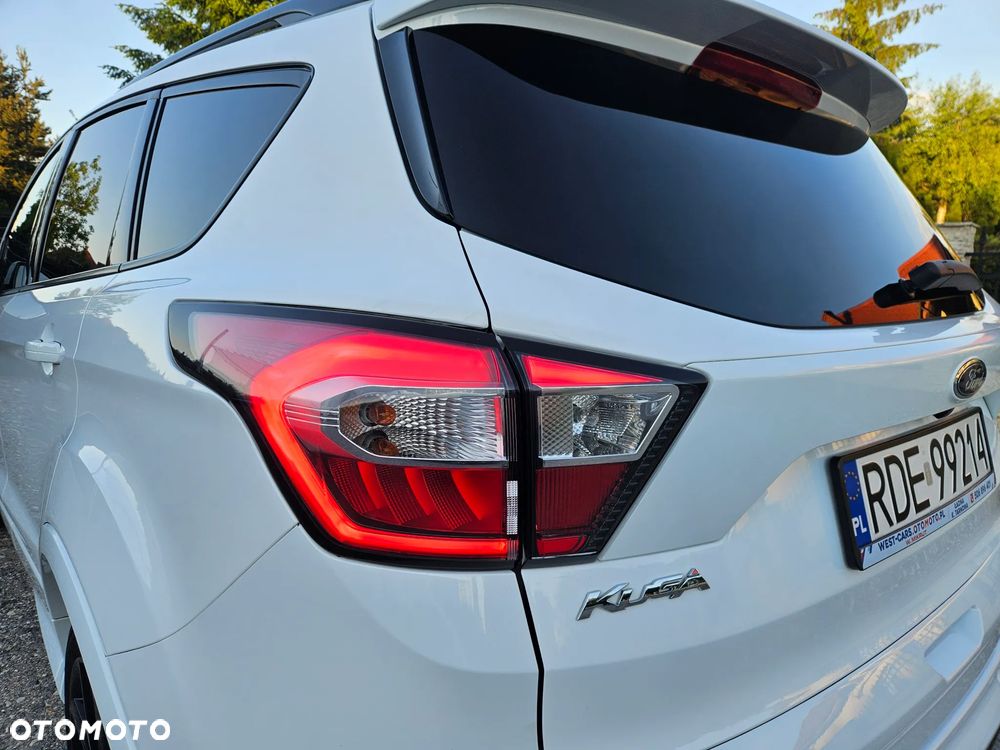 Ford Kuga - 13