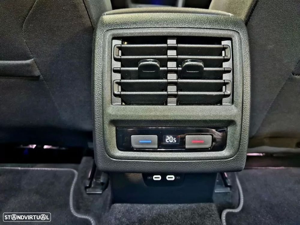 VW Golf 2.0 TDI GTD DSG - 23