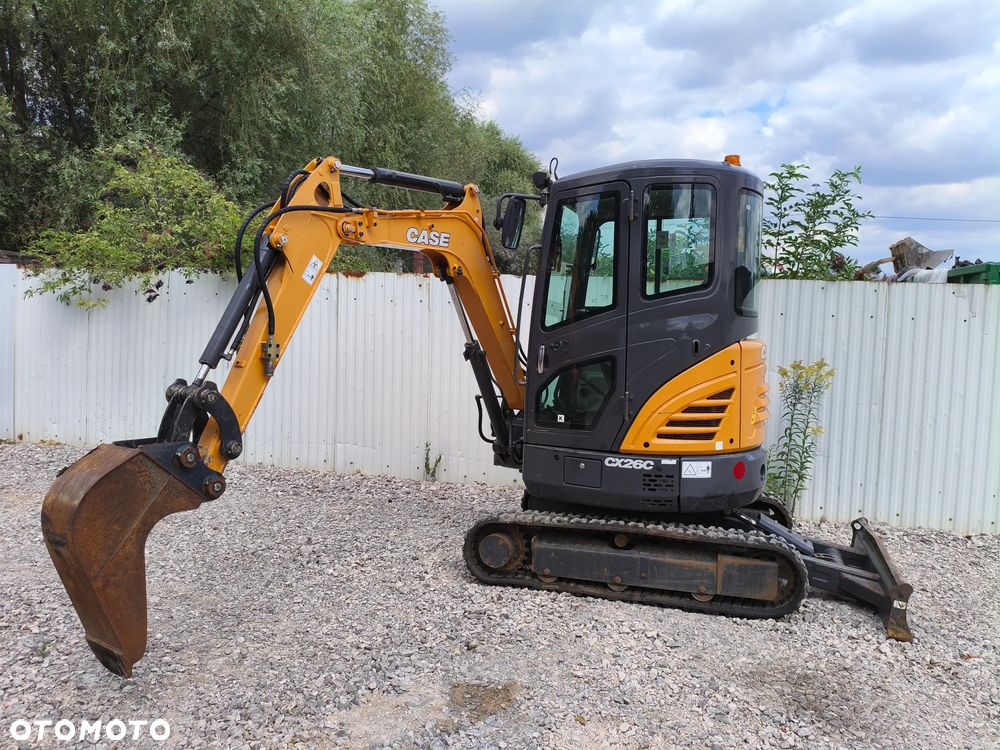 Case CX26C/2700kg - 11