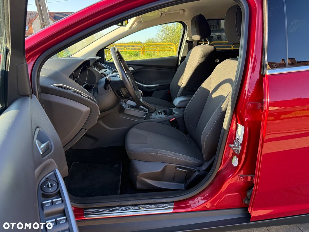 Ford Focus 1.6 EcoBoost Start-Stopp-System Titanium - 27