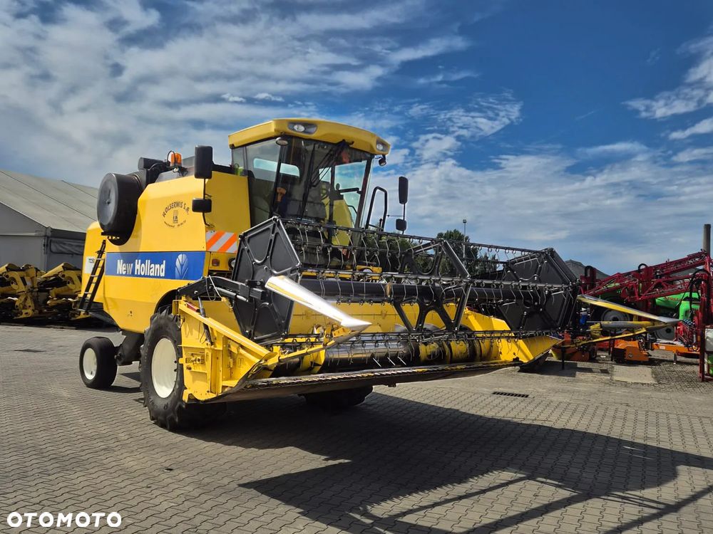 New Holland TC5050 - 5