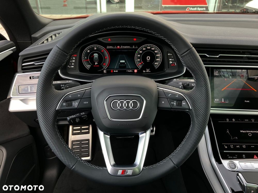 Audi Q8 - 16