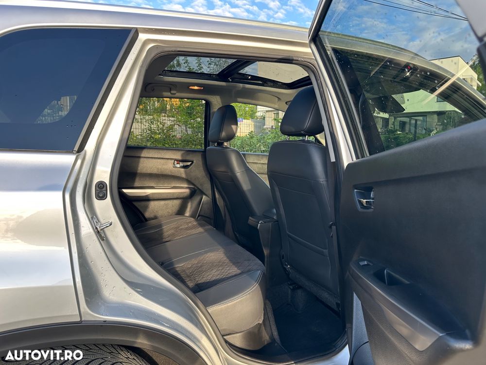 Suzuki Vitara 1.4 Boosterjet AllGrip MHEV Luxus - 7