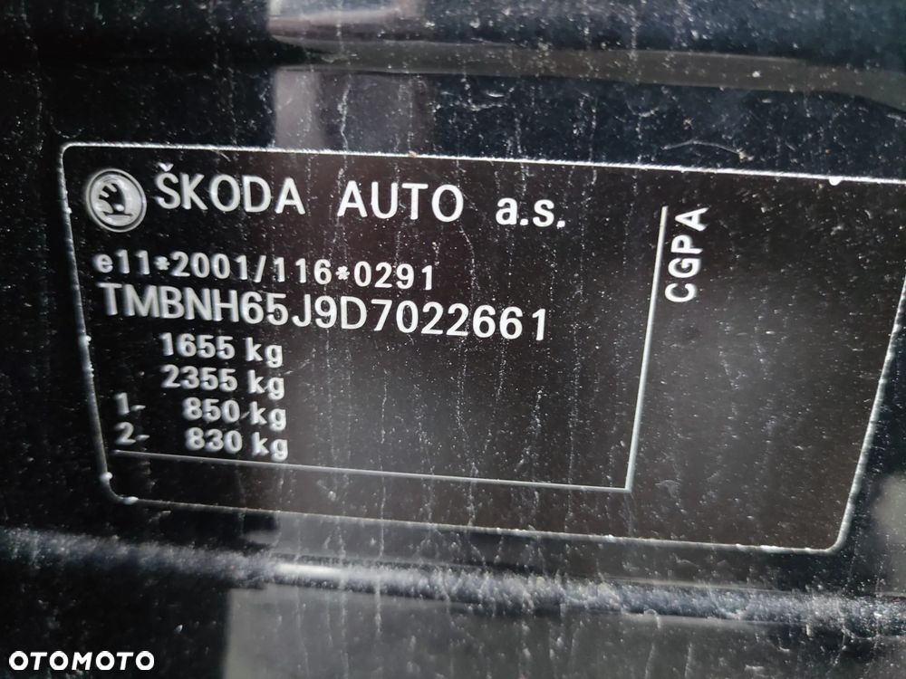 Skoda Roomster 1.2 FAMILY - 24