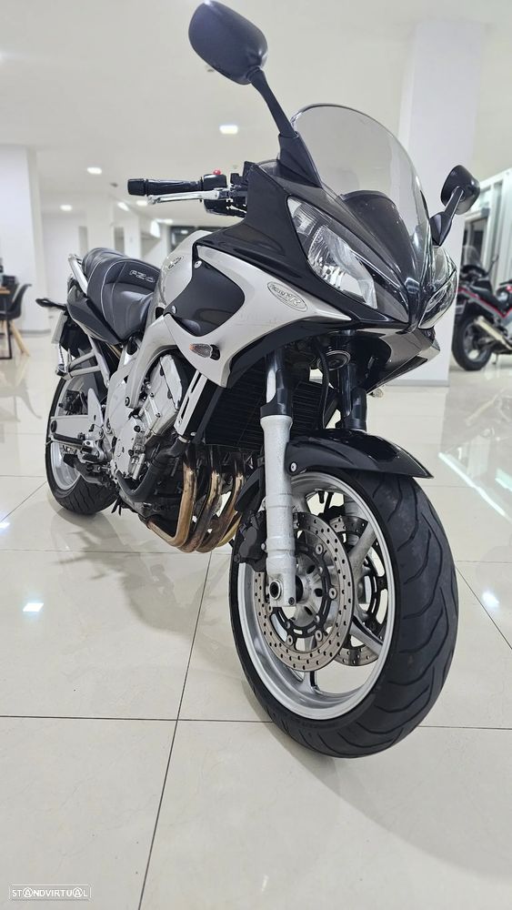 Yamaha Fazer - 1