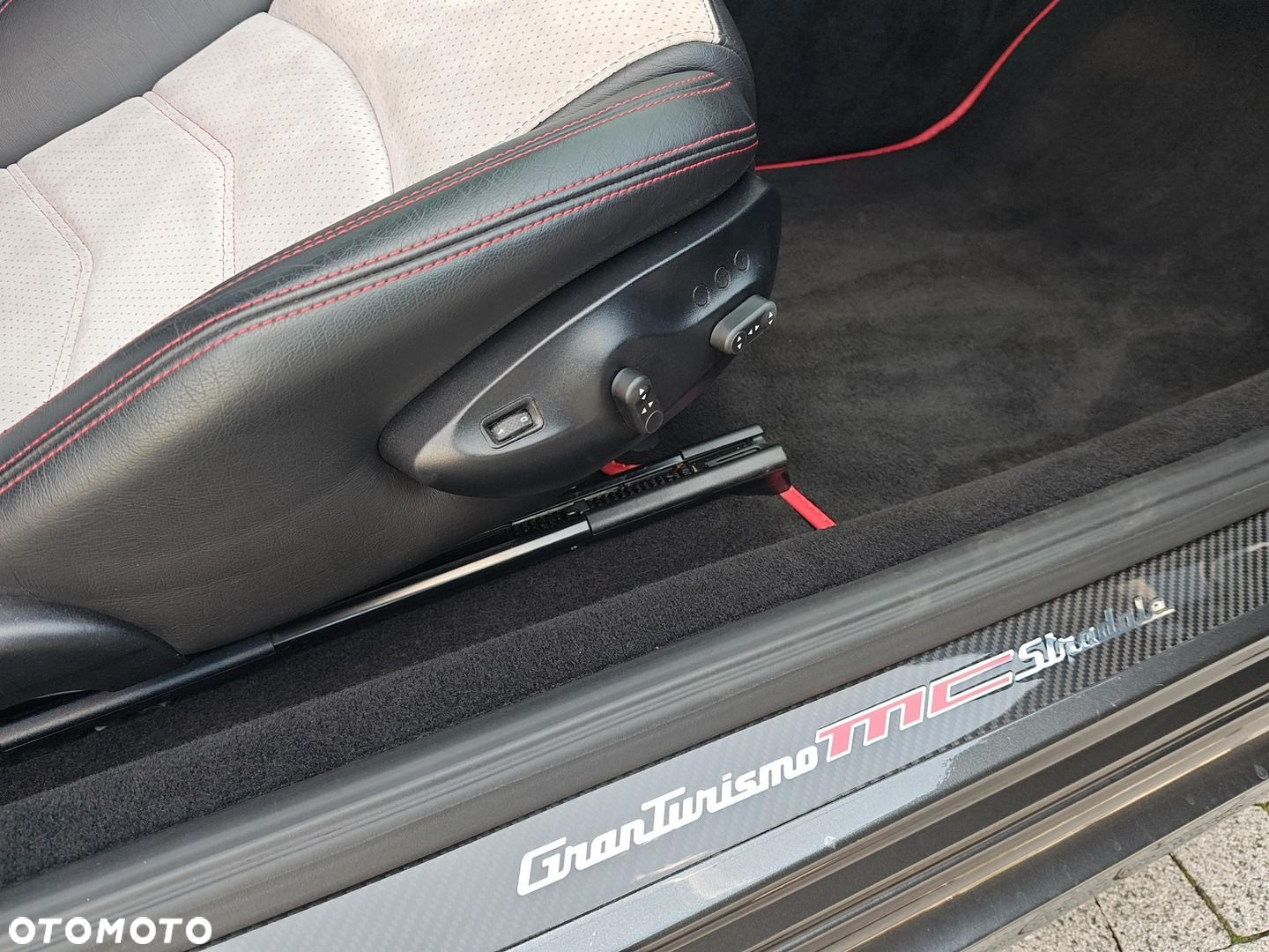 Maserati GranTurismo MC Stradale - 9