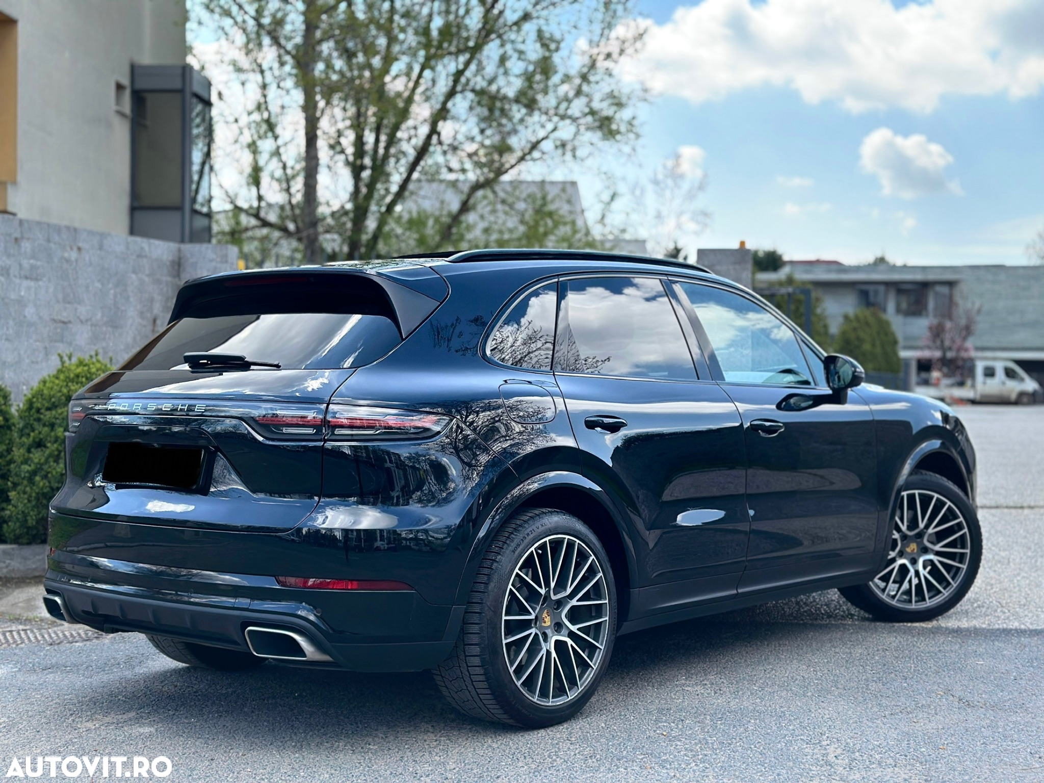 Porsche Cayenne Tiptronic S Platinum Edition - 4
