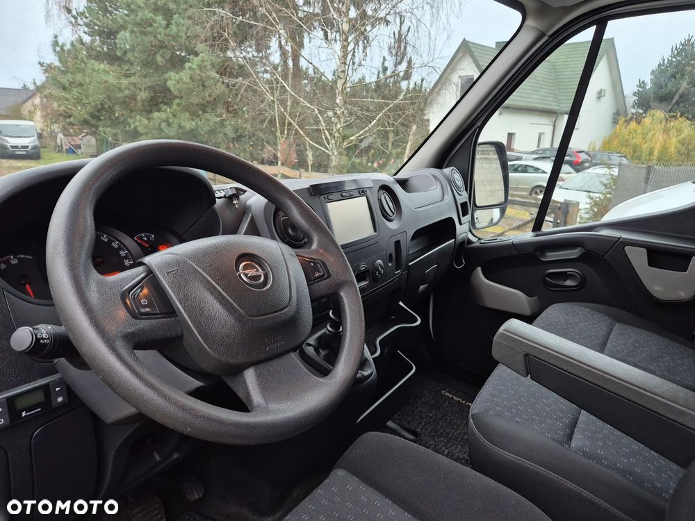 Opel Movano - 11