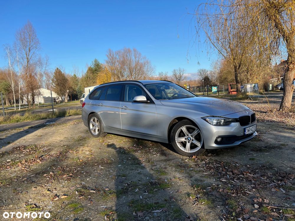 BMW Seria 3 - 16