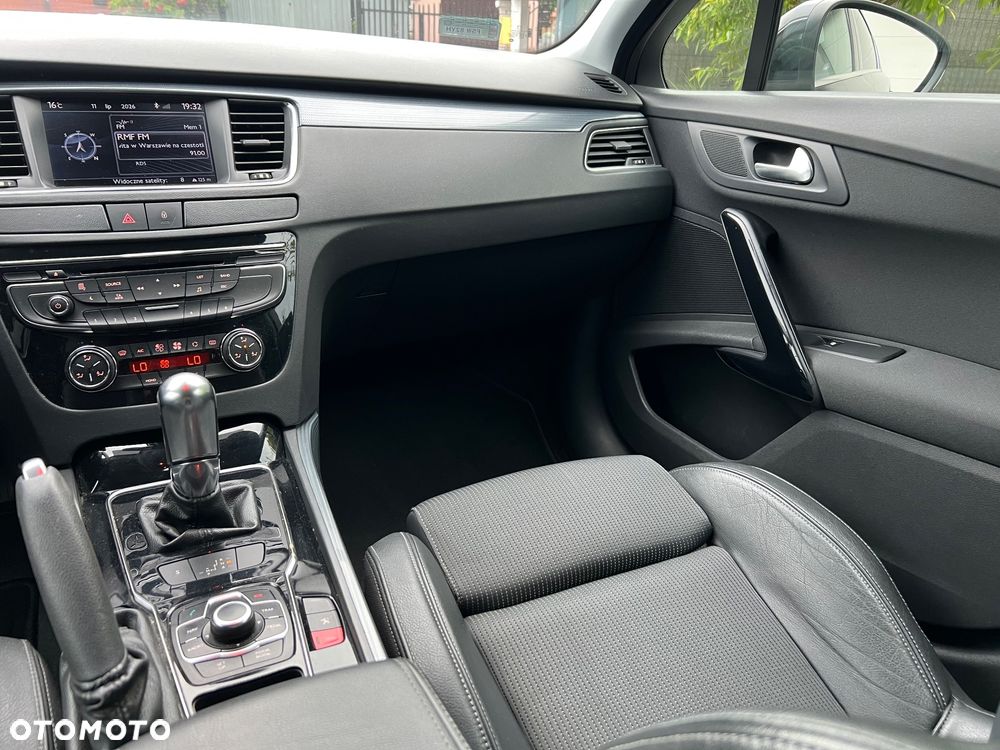 Peugeot 508 1.6 e-HDi Active S&S - 24