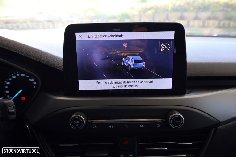 Ford Focus 1.0 EcoBoost MHEV Connected - 31