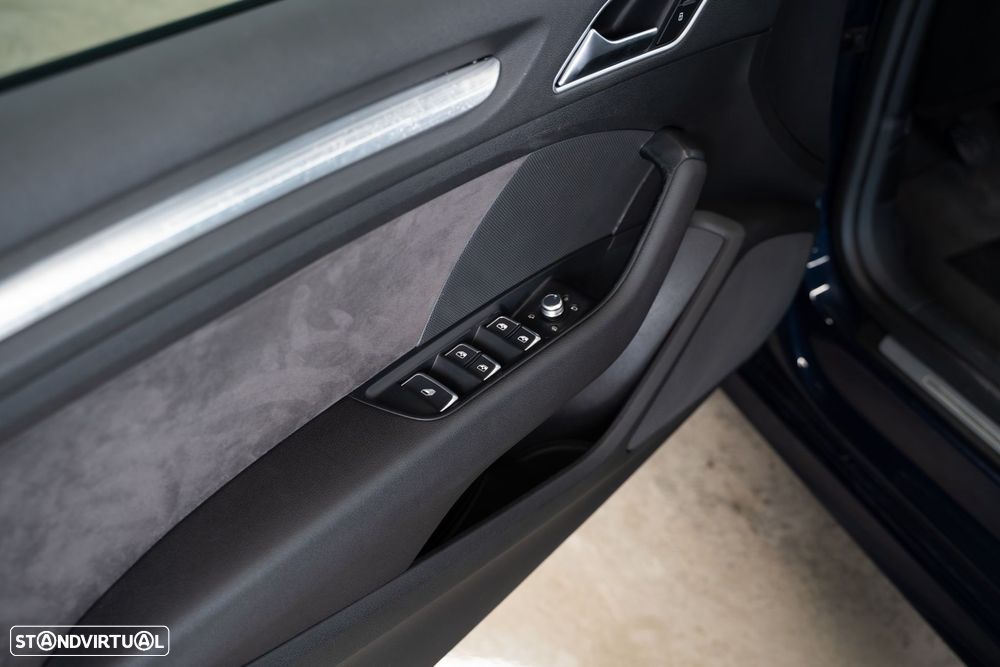 Audi A3 Cabrio 1.6 TDi - 19