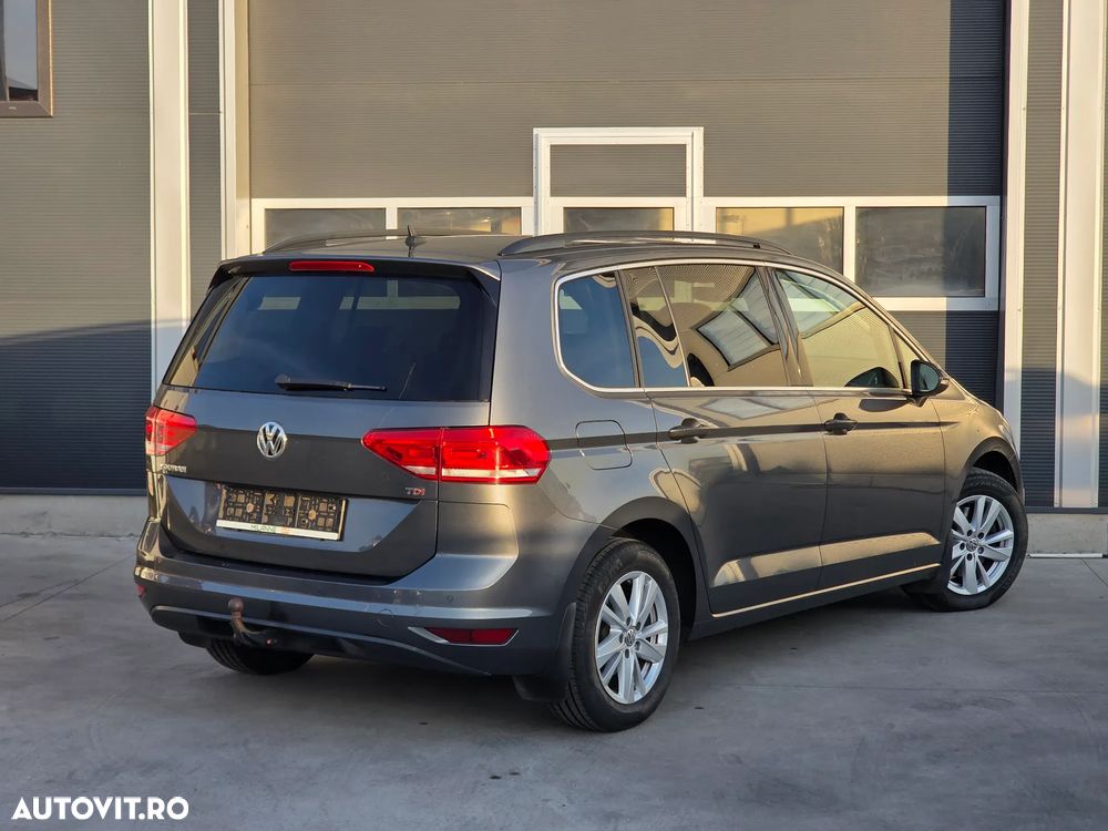 Volkswagen Touran 2016 photo 5