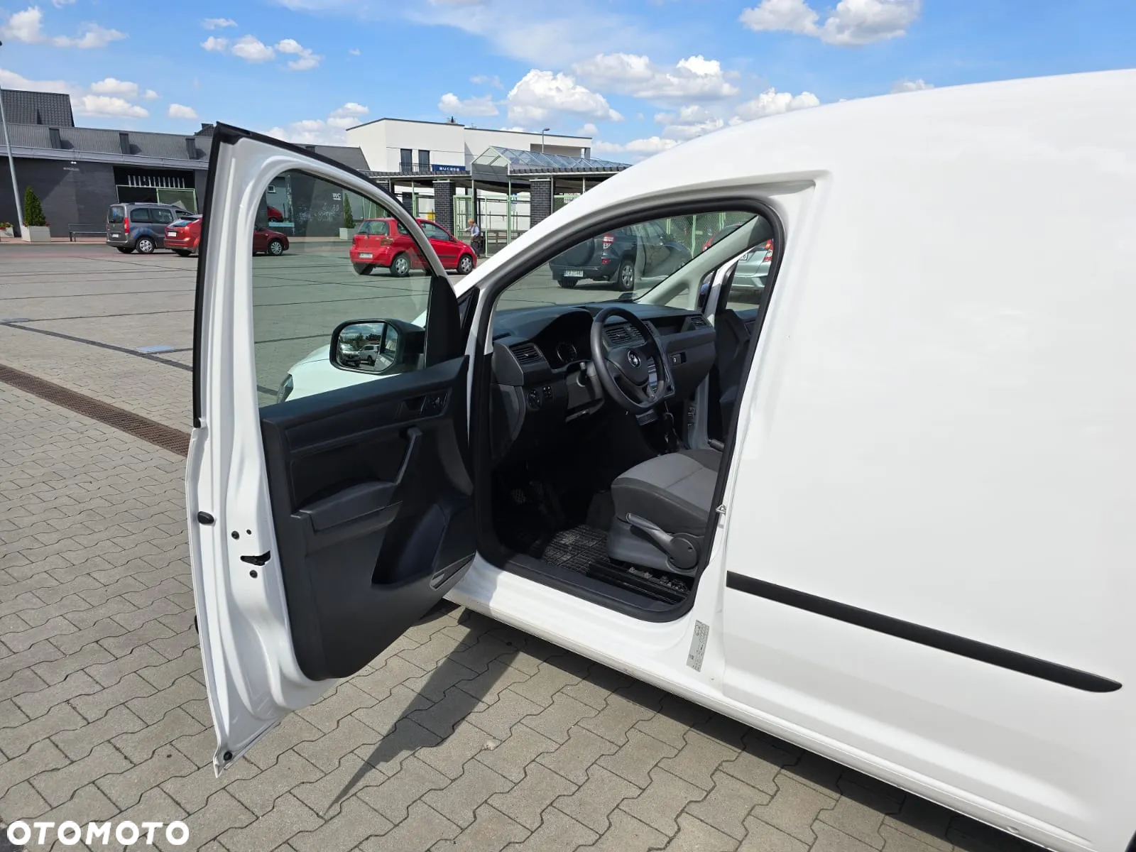 Volkswagen Caddy - 13