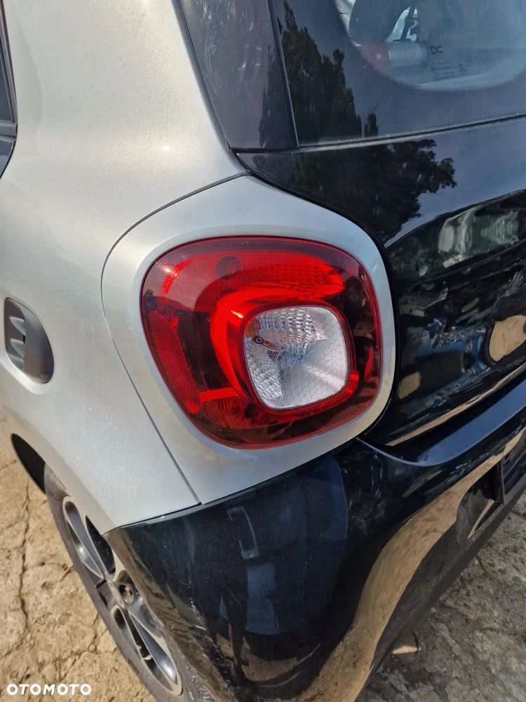 Lampa lewy tył smart for for II - 1