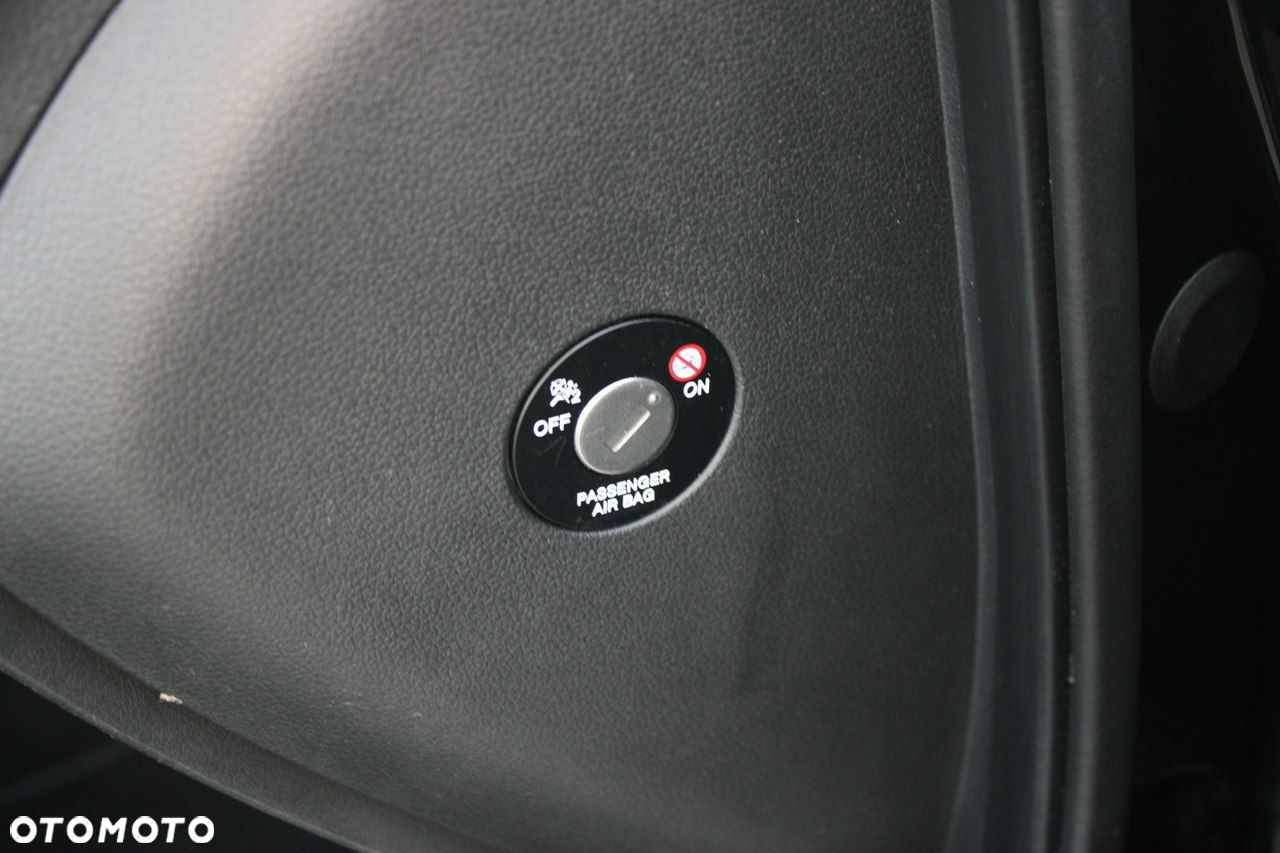 Kia Ceed Cee'd 1.4 L - 25