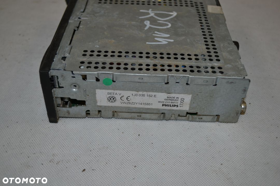 R20/R144/R162/R179/R214/R253/R258 RADIO SAMOCHODOWE VW BETA - 12