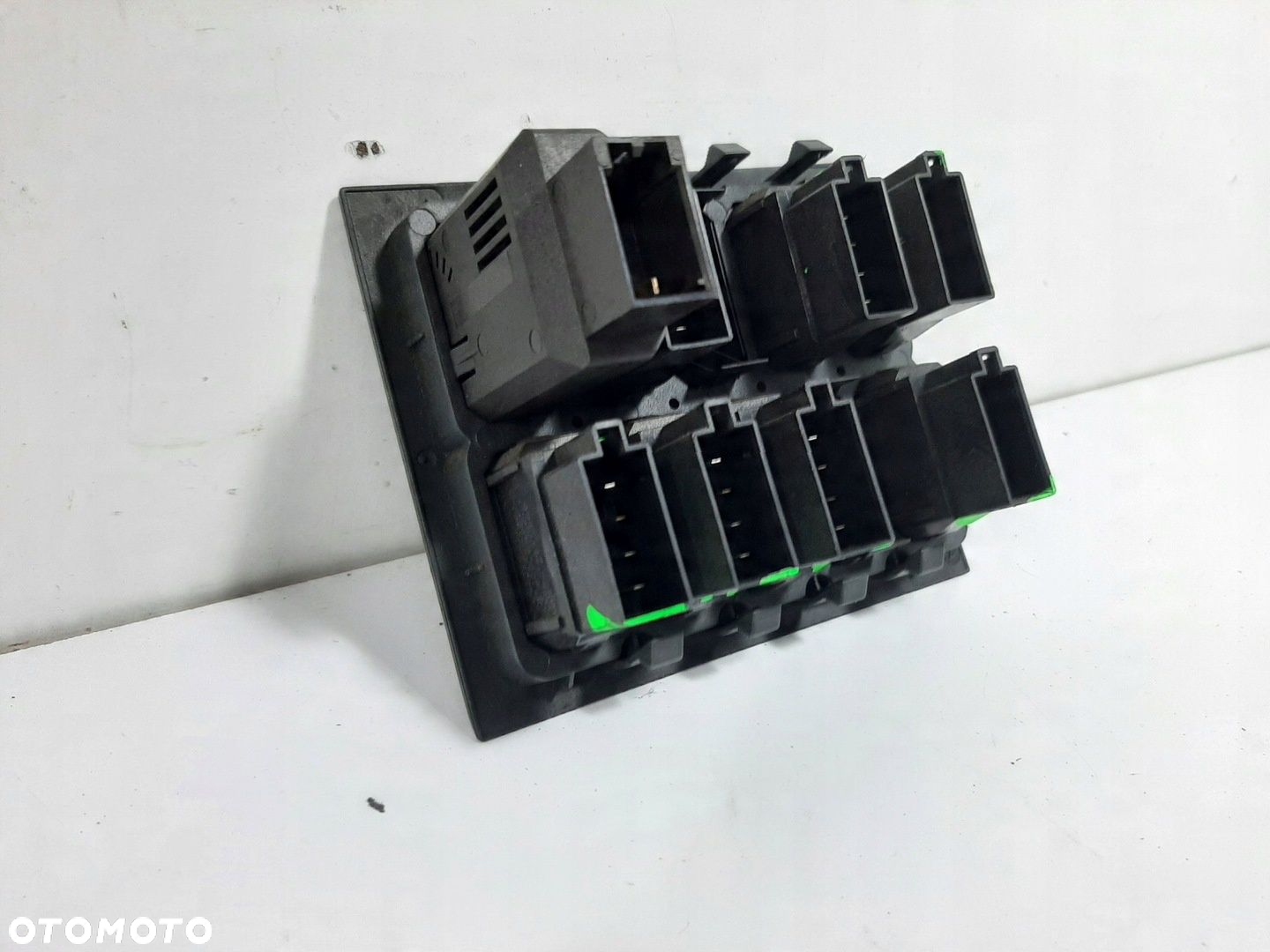 MAN TGA 26.430 H21 6x2 EUR4 05R PANEL PRZELACZNIKOW 81259070300 81255030255 - 7