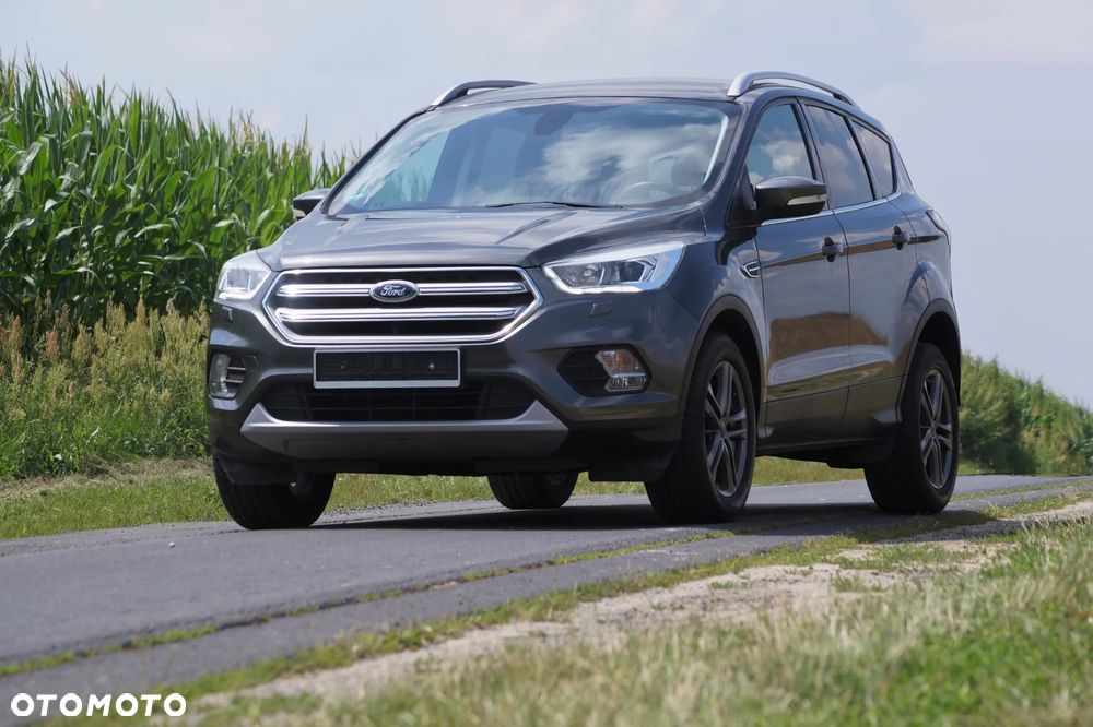 Ford Kuga - 9