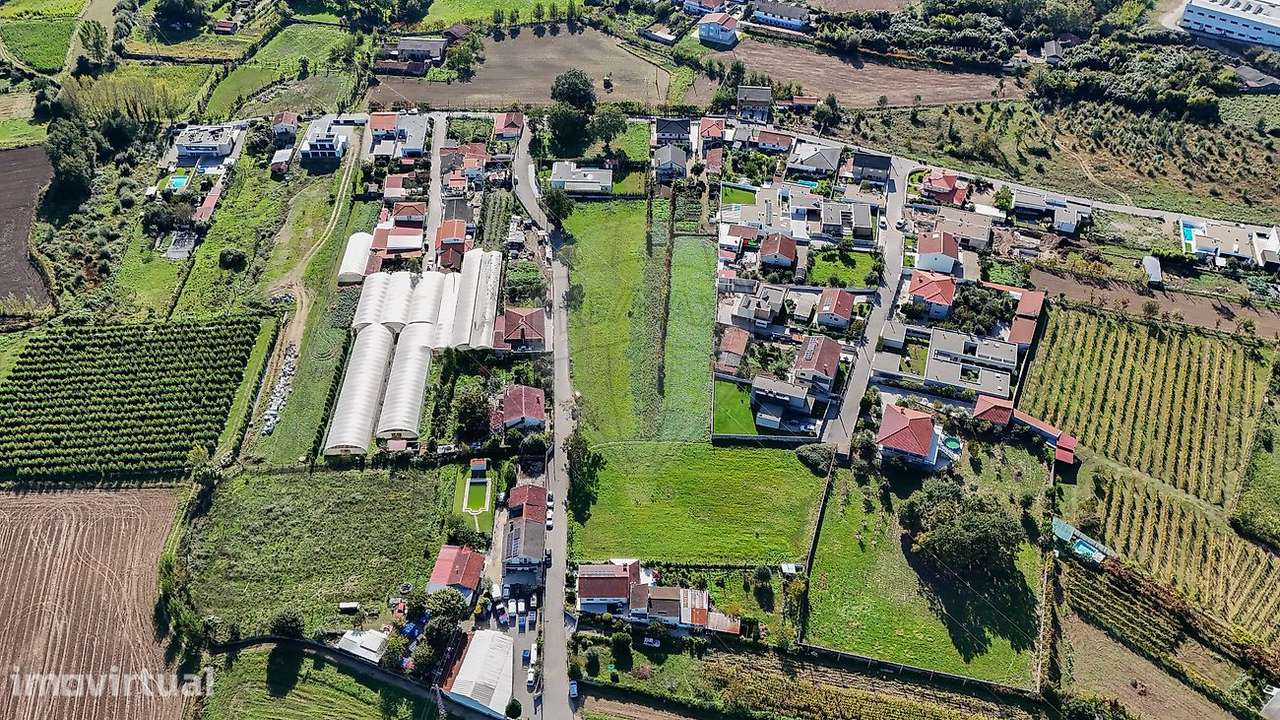 Terreno  para venda - Grande imagem: 2/14
