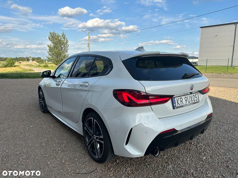BMW Seria 1 118i M Sport - 24