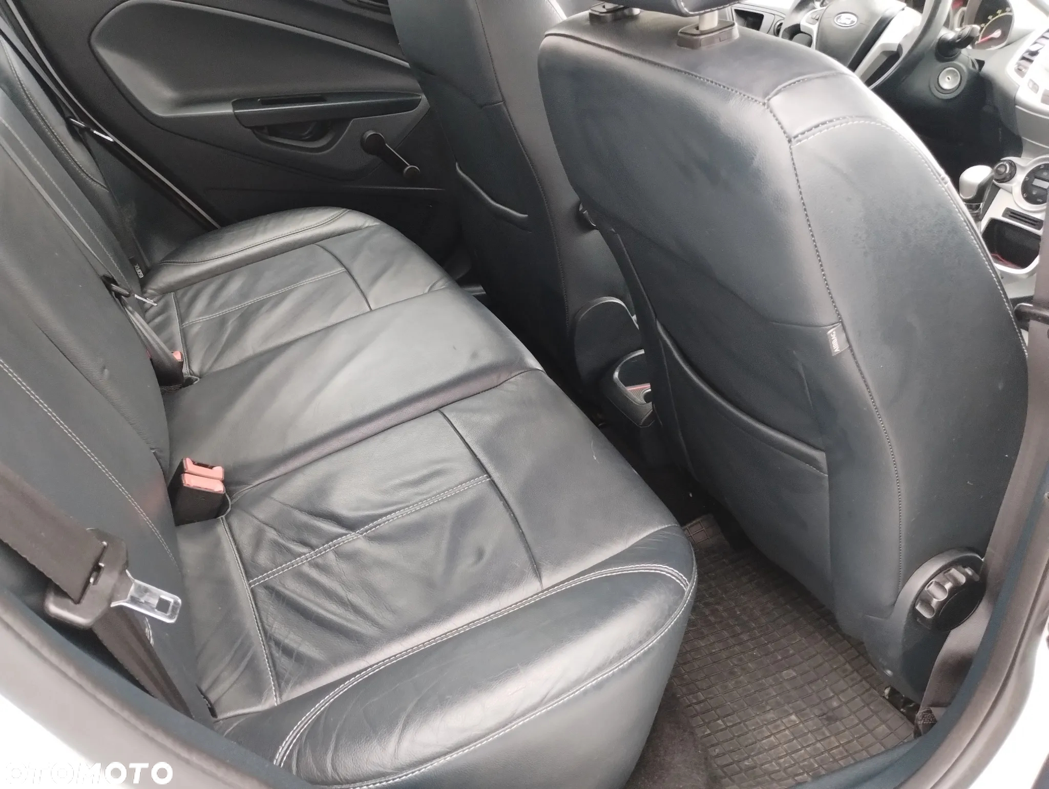 Ford Fiesta 1.25 Titanium - 21