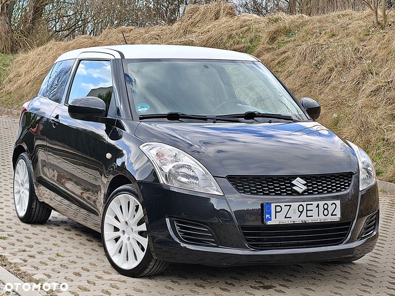 Suzuki Swift 1.2 BlackWhite - 1