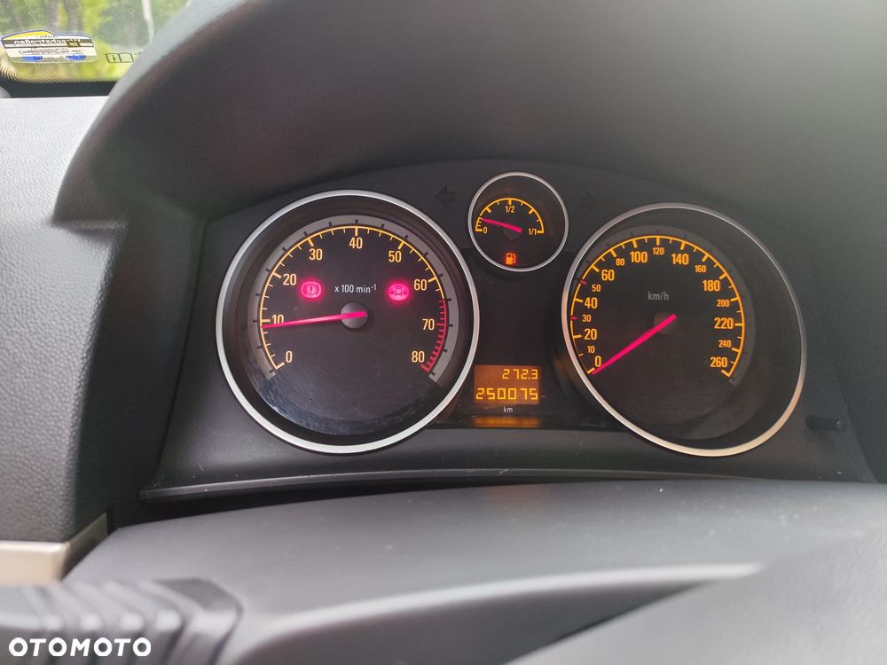 Opel Astra 1.6 - 7