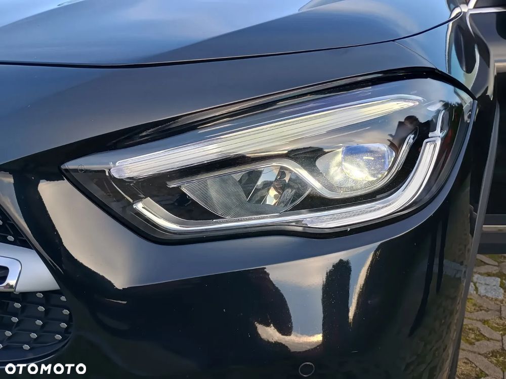 Mercedes-Benz GLA 200 d 4-Matic AMG Line - 18