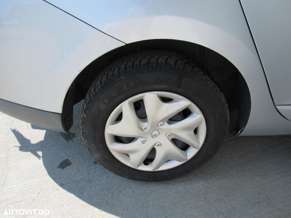 Renault Megane - 9
