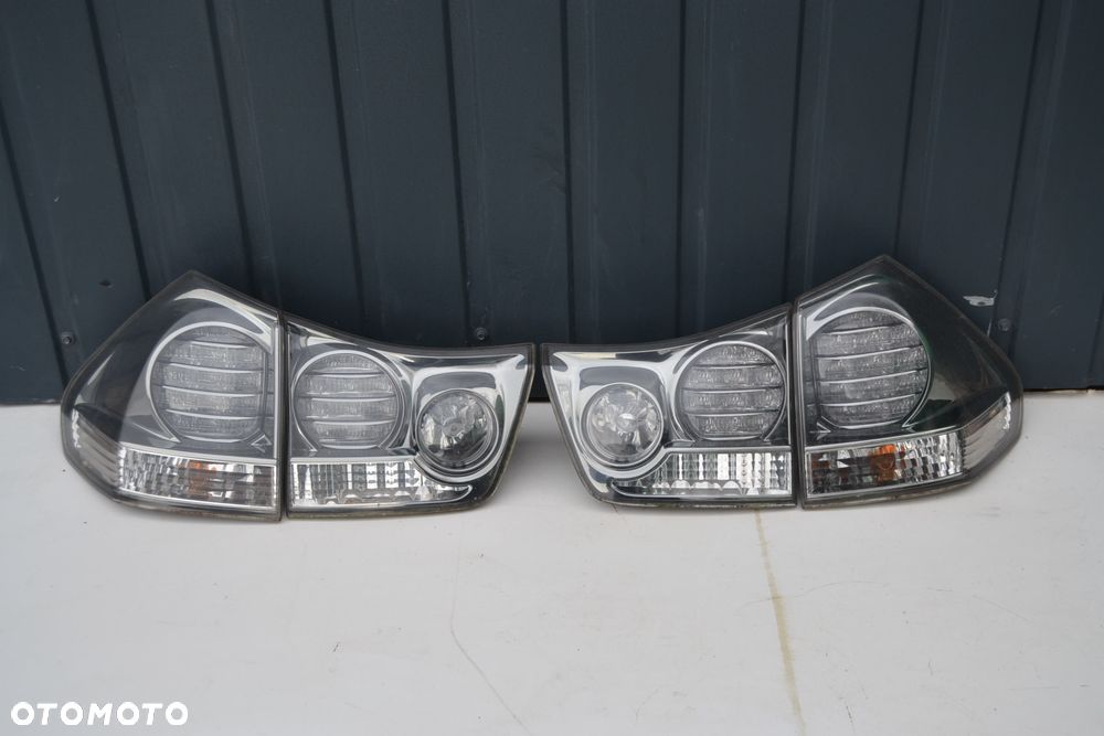 Lampy tył lexus rx II 330/450h - 1