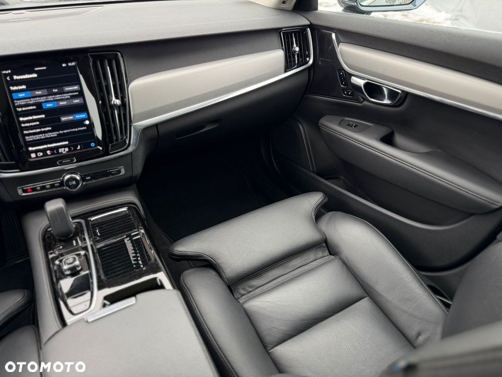 Volvo V90 T6 Recharge AWD Geartronic Inscription - 34