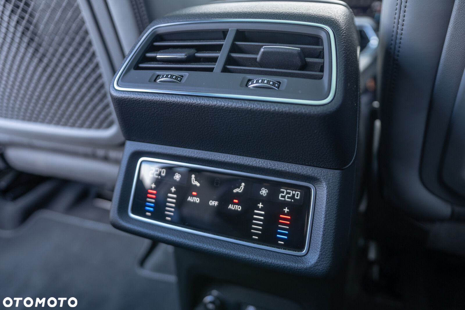 Audi e-tron - 18