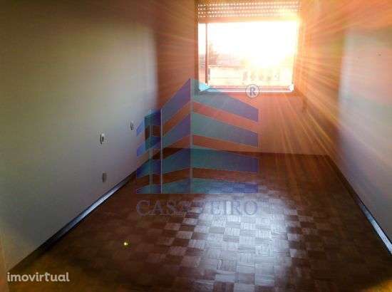 Arrenda T4 Centro de Aveiro - Grande imagem: 5/16