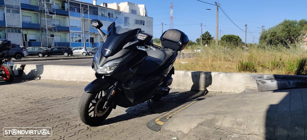 Honda Forza 125 - 5