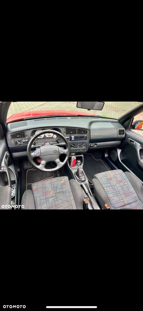 Volkswagen Golf 1.8 GT Special - 9