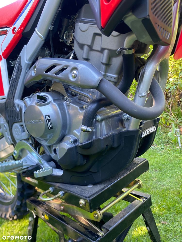 Honda CRF - 3