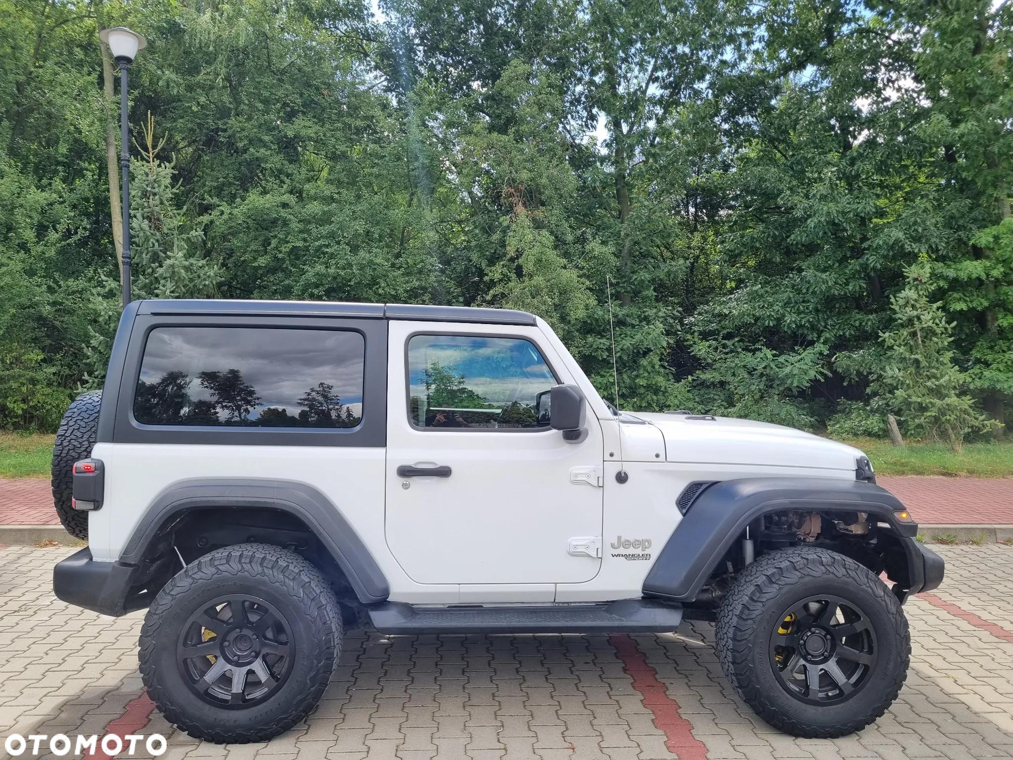 Jeep Wrangler - 5